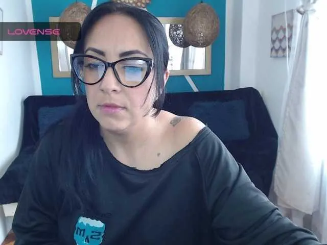 Live sex webcam photo for merlyna-love #276475771