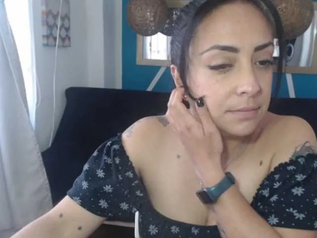 Live sex webcam photo for merlyna-love #277159830