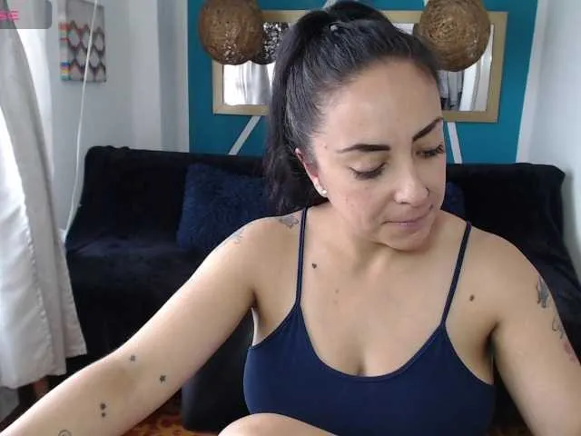 Live sex webcam photo for merlyna-love #277665642