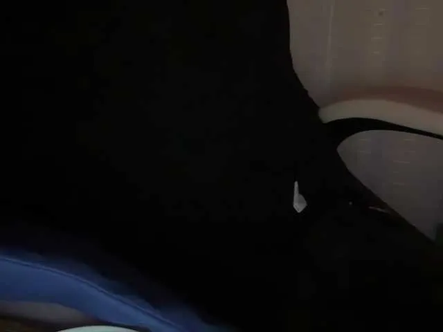 Live sex webcam photo for mermaidlexi #290358848