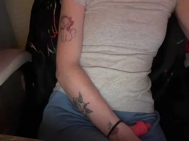 Live sex webcam photo for mermaidlexi #290377919