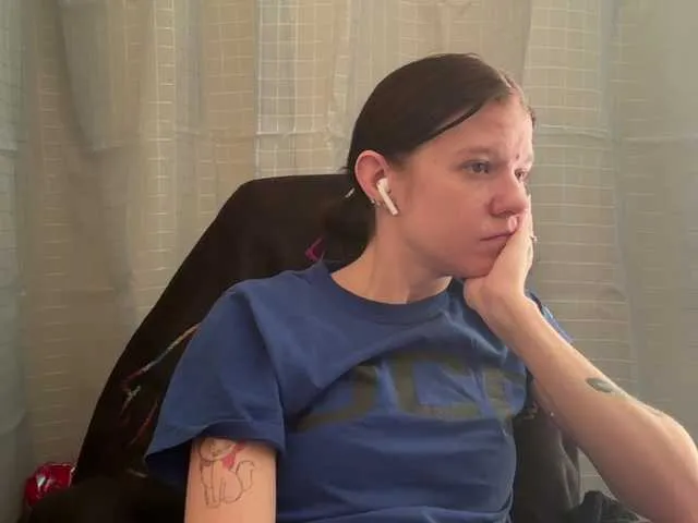 Live sex webcam photo for mermaidlexi #290394954
