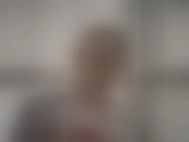 Live sex webcam photo for mermaidlexi #294170997