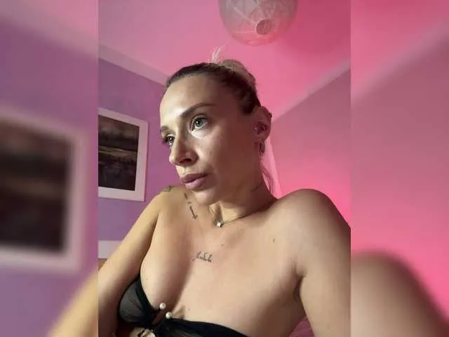 Live sex webcam photo for merrybaby #291029996