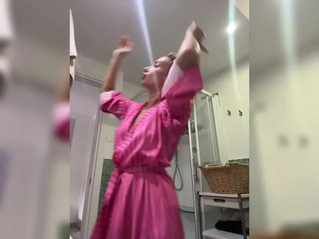 Live sex webcam photo for merrybaby #291948347