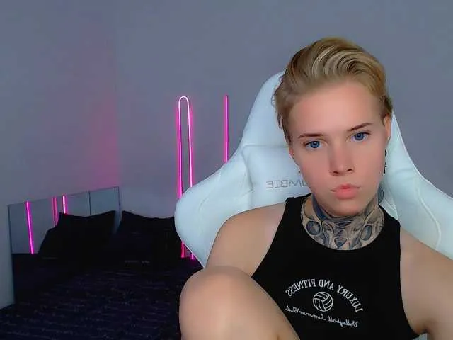 Live sex webcam photo for mery-jane- #275859998
