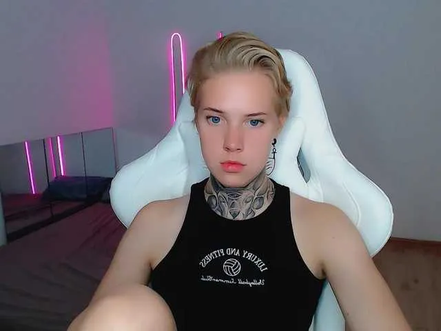 Live sex webcam photo for mery-jane- #275954296