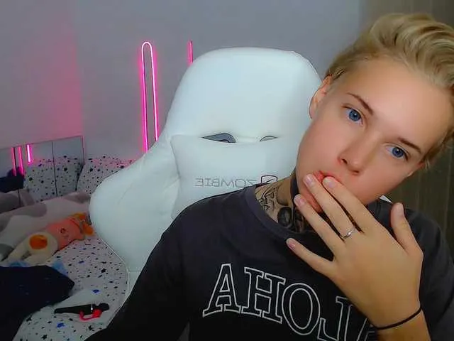 Live sex webcam photo for mery-jane- #276321451
