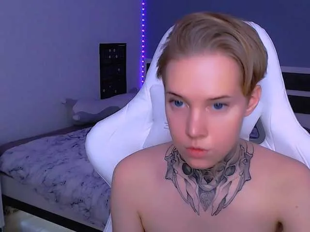 Live sex webcam photo for mery-jane- #277157248