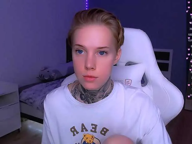 Live sex webcam photo for mery-jane- #277185401