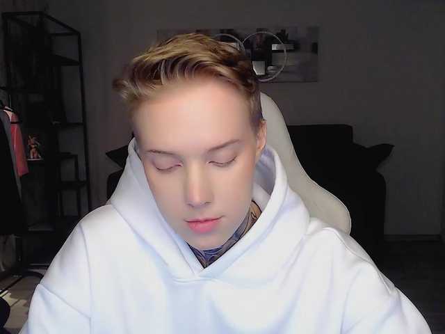 Live sex webcam photo for mery-jane- #290363090