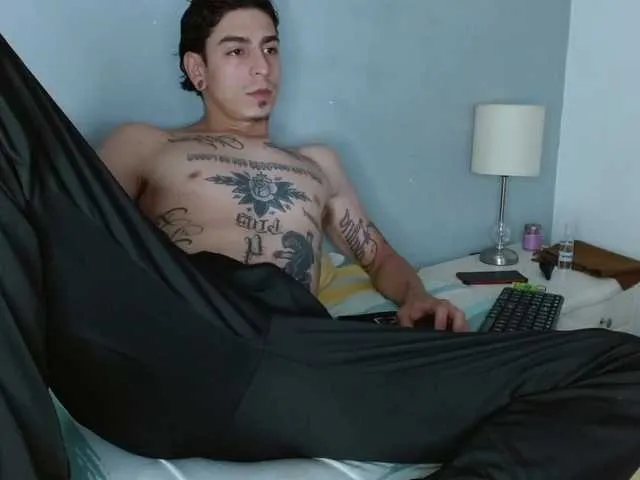 Live sex webcam photo for methodicxxx #275499112