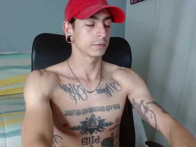 Live sex webcam photo for methodicxxx #275626842