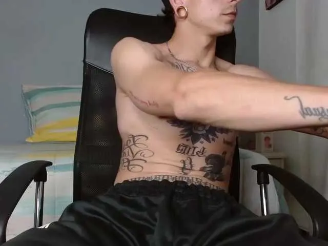 Live sex webcam photo for methodicxxx #275641140