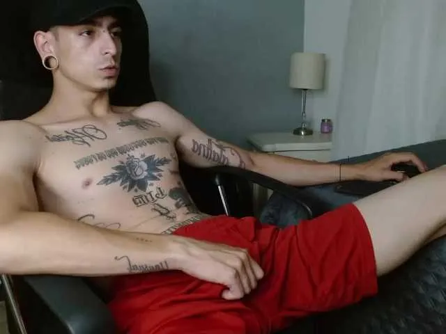 Live sex webcam photo for methodicxxx #275904701