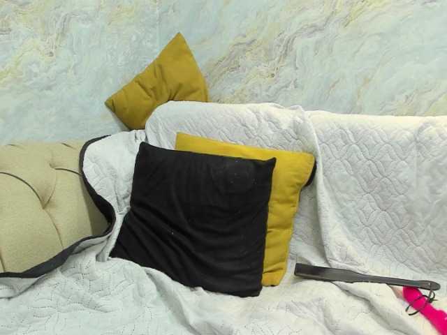 Live sex webcam photo for mia-donatto #271690156