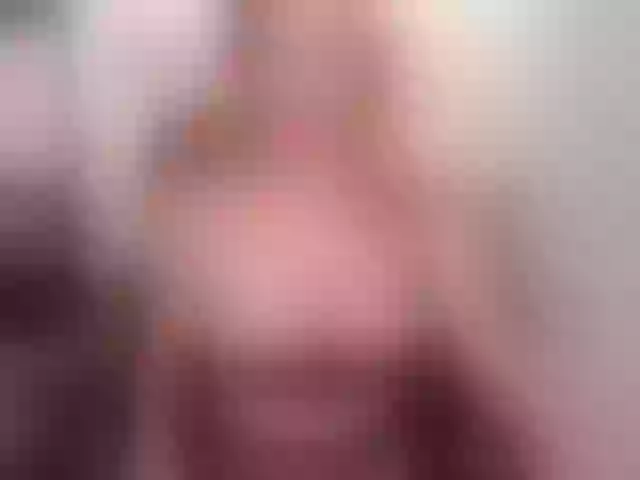 Live sex webcam photo for mia-foxx #273263955
