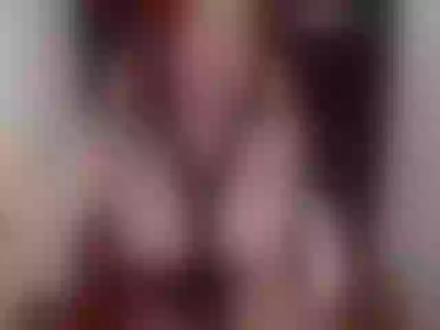 Live sex webcam photo for mia-foxx #273464046