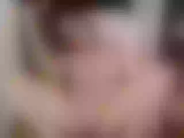 Live sex webcam photo for mia-foxx #273475588