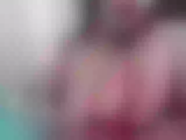 Live sex webcam photo for mia-kaliifa #274779160