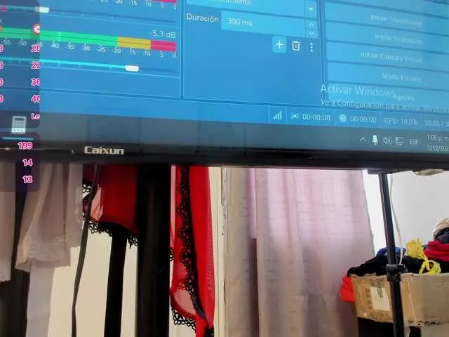 Live sex webcam photo for mia-lourence #292389934