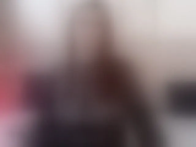Live sex webcam photo for mia-lourence #293681659