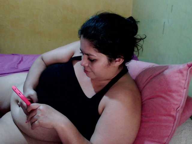 Live sex webcam photo for mia-naughty #276728008