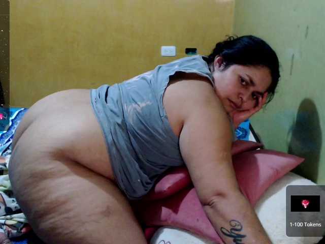 Live sex webcam photo for mia-naughty #277127849