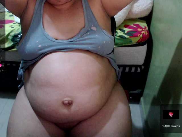 Live sex webcam photo for mia-naughty #277240025