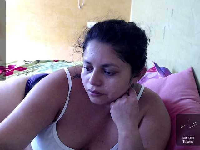 Live sex webcam photo for mia-naughty #277645236