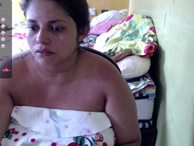 Live sex webcam photo for mia-naughty #277825004