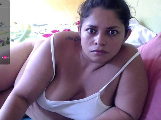 Live sex webcam photo for mia-naughty #277844423