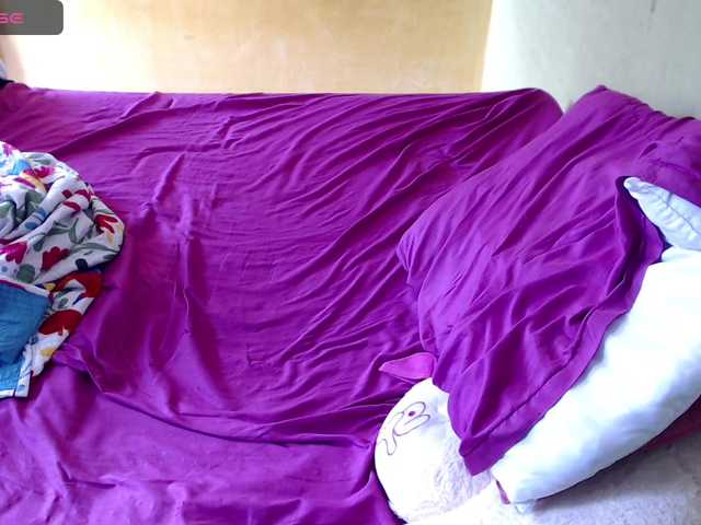 Live sex webcam photo for mia-naughty #289133638