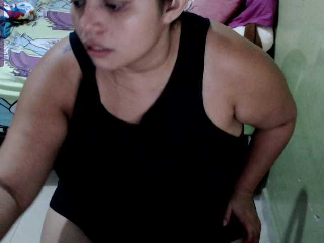 Live sex webcam photo for mia-naughty #289875470