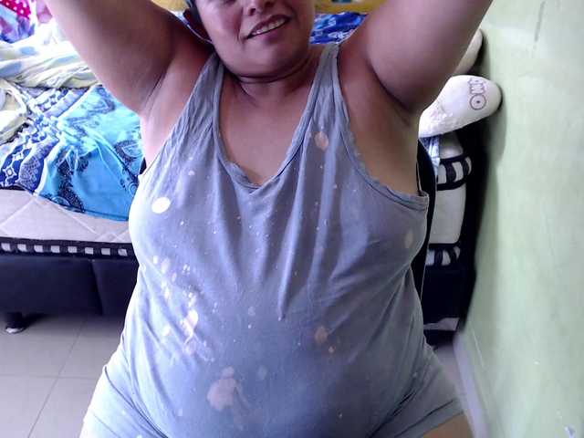 Live sex webcam photo for mia-naughty #290001241