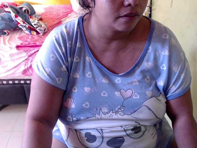 Live sex webcam photo for mia-naughty #290339984