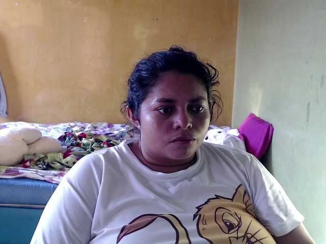 Live sex webcam photo for mia-naughty #290764235