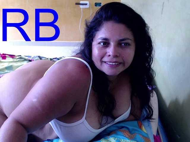 Live sex webcam photo for mia-naughty #291438920