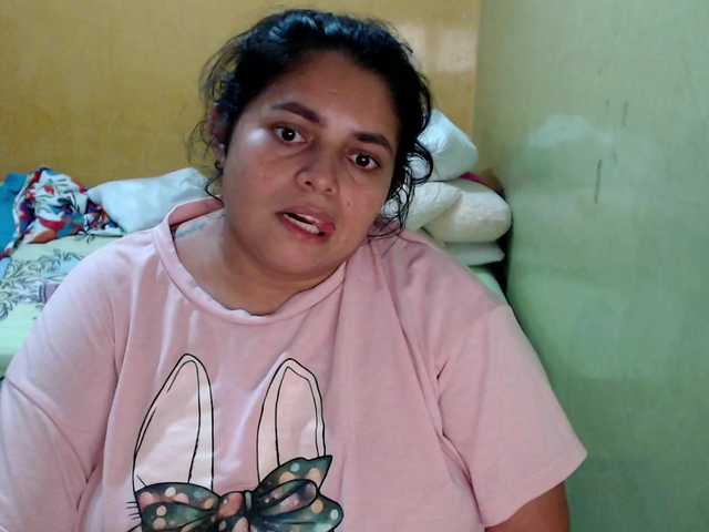 Live sex webcam photo for mia-naughty #291717720