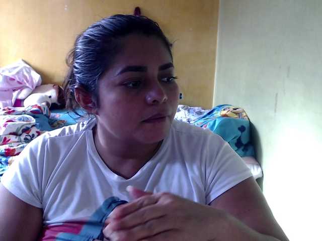 Live sex webcam photo for mia-naughty #291823957