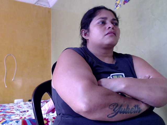 Live sex webcam photo for mia-naughty #292114076