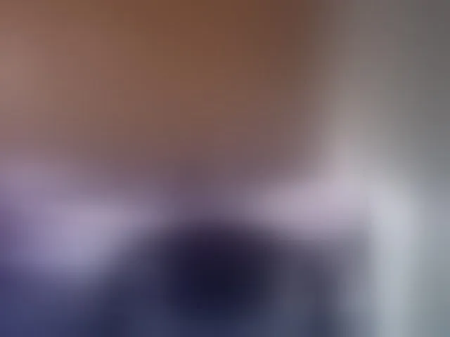Live sex webcam photo for mia-naughty #293973575