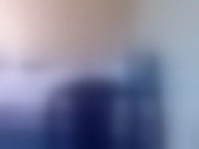 Live sex webcam photo for mia-naughty #294080844