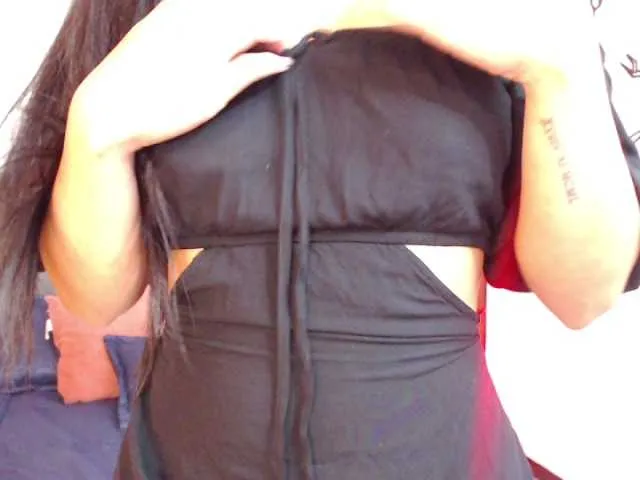 Live sex webcam photo for mia-nicol #273397601