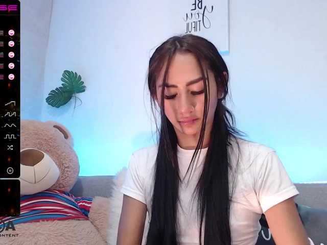 Live sex webcam photo for mia-se #272320027