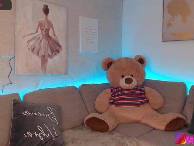 Live sex webcam photo for mia-se #273141266