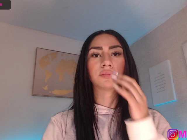 Live sex webcam photo for mia-se #273180097