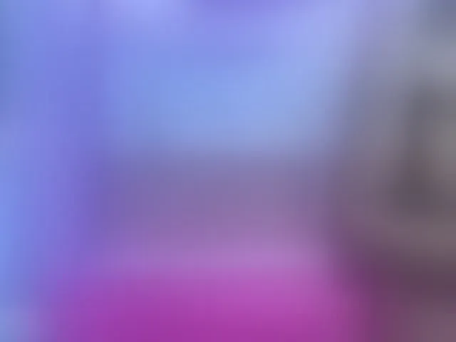 Live sex webcam photo for mia-thommson #293422571
