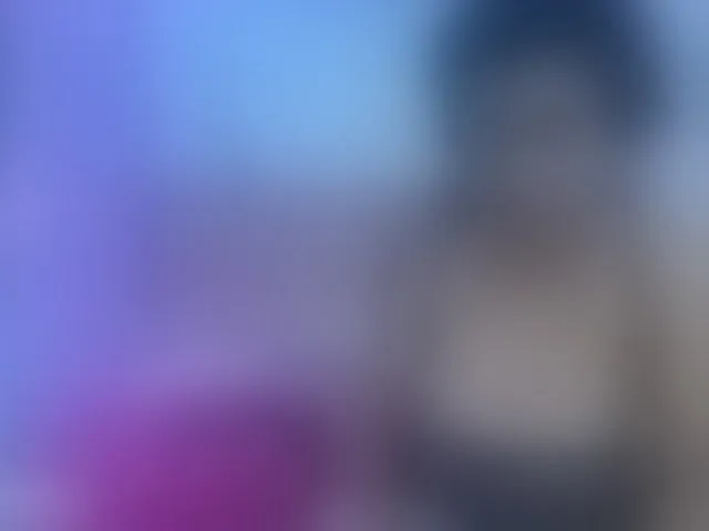 Live sex webcam photo for mia-thommson #293717790