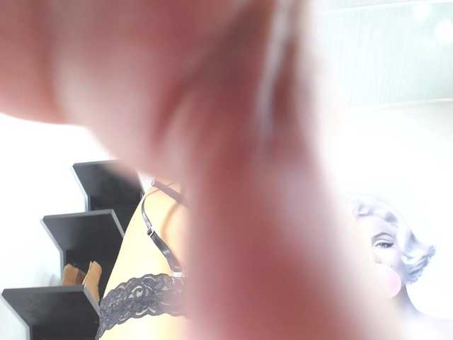 Live sex webcam photo for mia1822 #275904464